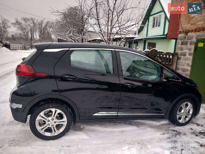 Хетчбек Chevrolet Bolt EV 2018 в Києві