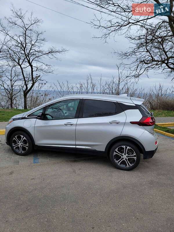 Хэтчбек Chevrolet Bolt EV 2018 в Одессе
