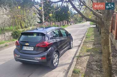 Хэтчбек Chevrolet Bolt EV 2017 в 