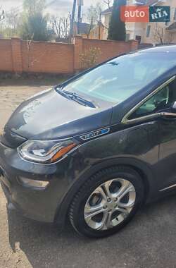 Хэтчбек Chevrolet Bolt EV 2017 в 