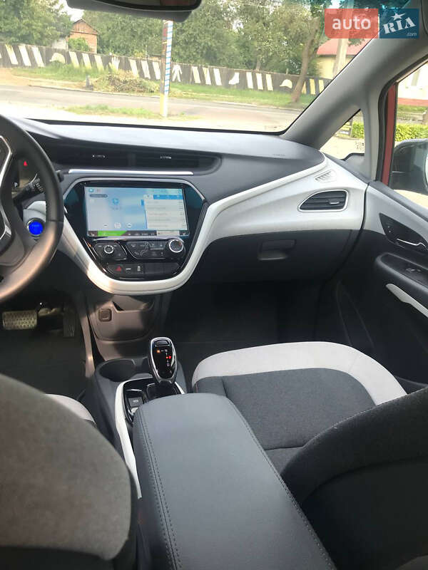 Хэтчбек Chevrolet Bolt EV 2020 в Чернигове