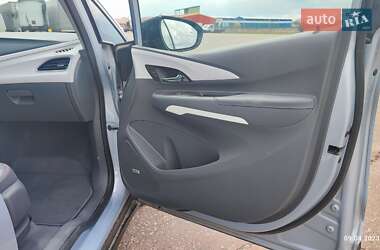 Хэтчбек Chevrolet Bolt EV 2017 в 