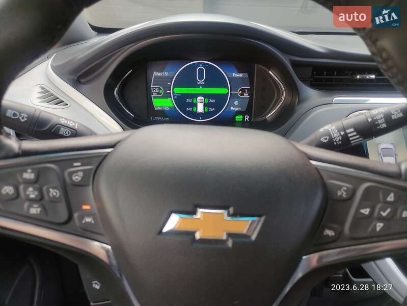 Хэтчбек Chevrolet Bolt EV 2017 в Киеве