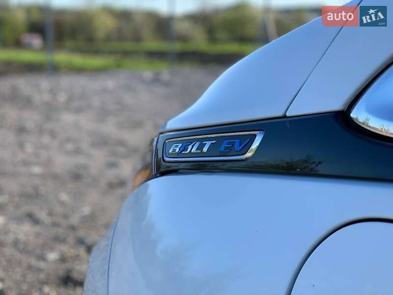 Хэтчбек Chevrolet Bolt EV 2018 в Львове