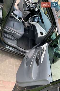 Хэтчбек Chevrolet Bolt EV 2018 в Киеве