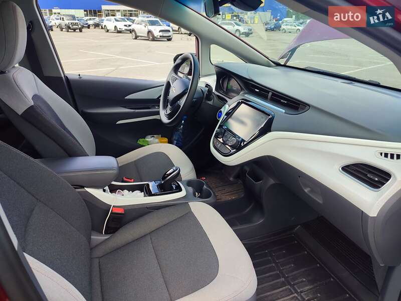 Хетчбек Chevrolet Bolt EV 2018 в Житомирі