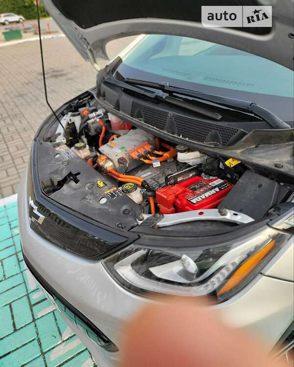 Хэтчбек Chevrolet Bolt EV 2017 в Запорожье