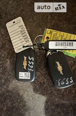Хэтчбек Chevrolet Bolt EV 2020 в 