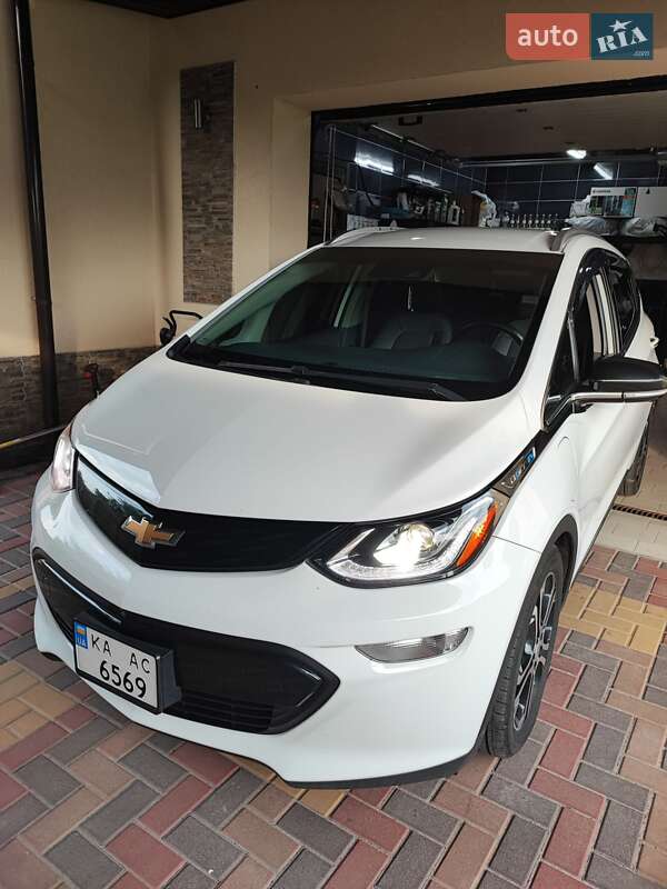 Хетчбек Chevrolet Bolt EV 2017 в Києві