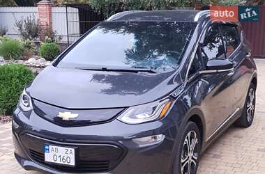 Хэтчбек Chevrolet Bolt EV 2017 в 