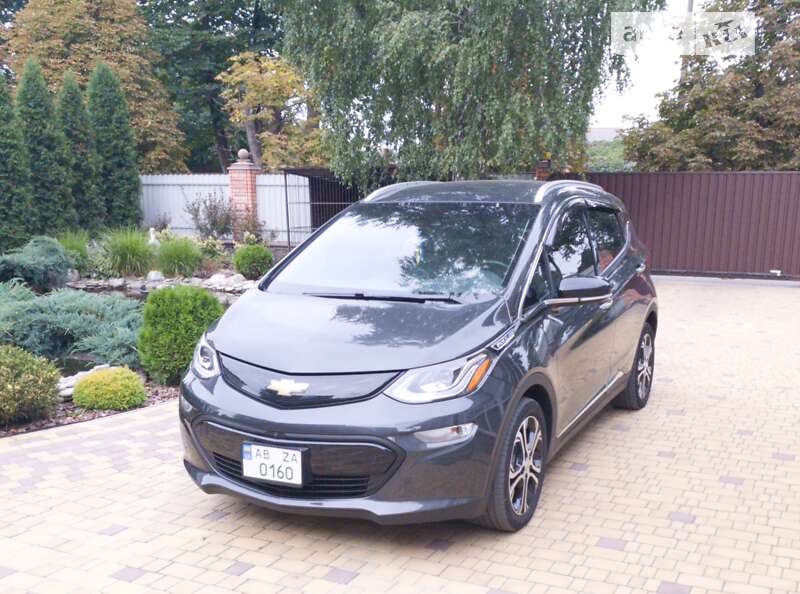 Хэтчбек Chevrolet Bolt EV 2017 в Виннице