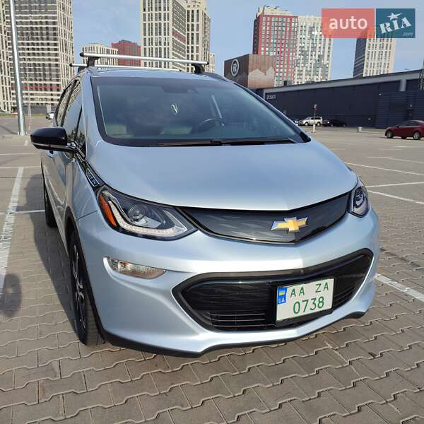 Хэтчбек Chevrolet Bolt EV 2017 в Киеве