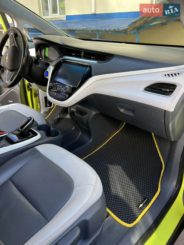Хэтчбек Chevrolet Bolt EV 2018 в Виннице
