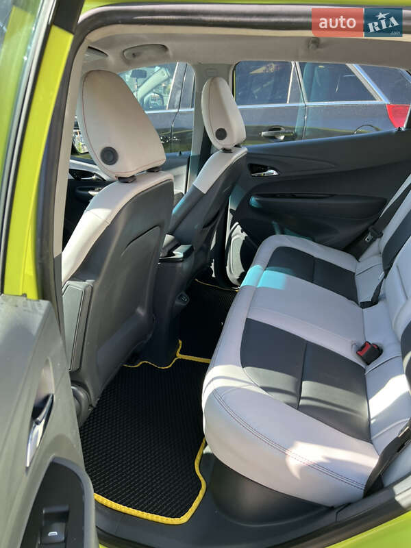 Хэтчбек Chevrolet Bolt EV 2018 в Виннице