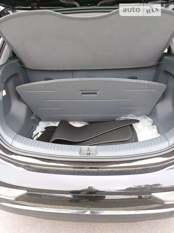 Хетчбек Chevrolet Bolt EV 2017 в Києві