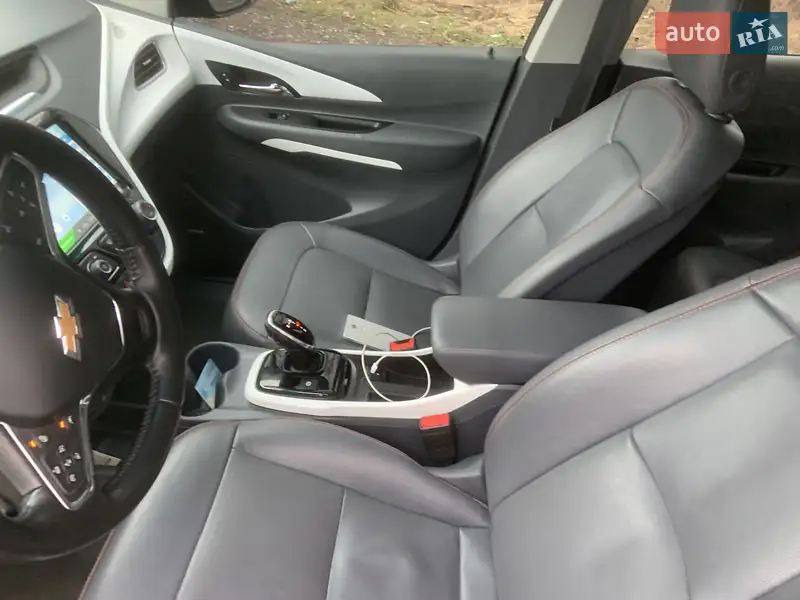 Chevrolet Bolt EV 2019 VIN 1G1FZ6S00L4107331 фото оголошення 7 з 48