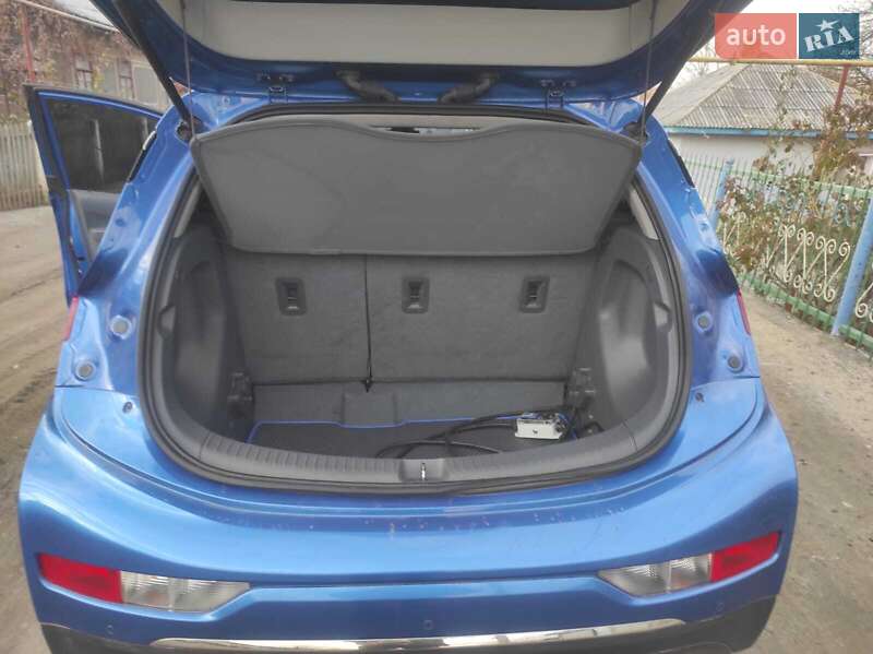 Хэтчбек Chevrolet Bolt EV 2017 в Балте