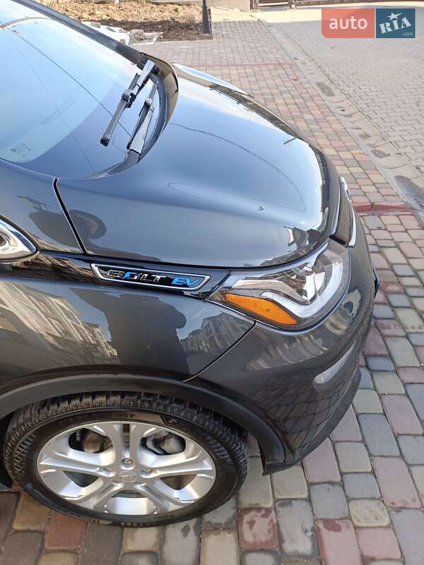 Хэтчбек Chevrolet Bolt EV 2018 в Хмельницком фото 11 Хэтчбек Chevrolet Bolt EV 2018 в Хмельницком