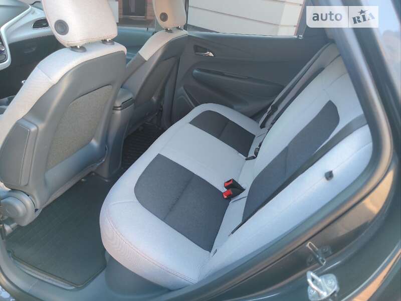 Хэтчбек Chevrolet Bolt EV 2020 в Днепре