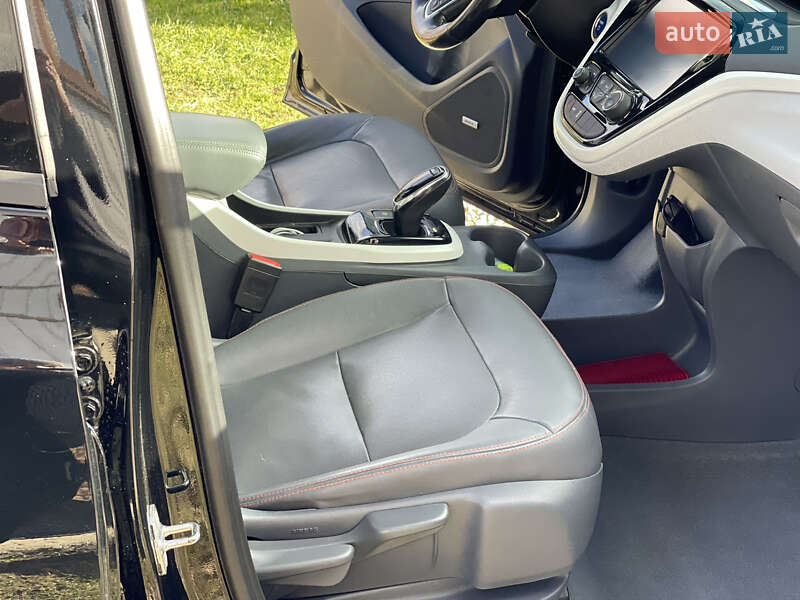 Хэтчбек Chevrolet Bolt EV 2017 в Рожнятове фото 29 Хэтчбек Chevrolet Bolt EV 2017 в Рожнятове