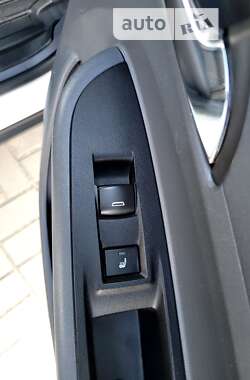 Хэтчбек Chevrolet Bolt EV 2017 в 