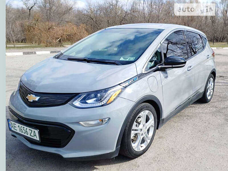 Хэтчбек Chevrolet Bolt EV 2020 в Днепре