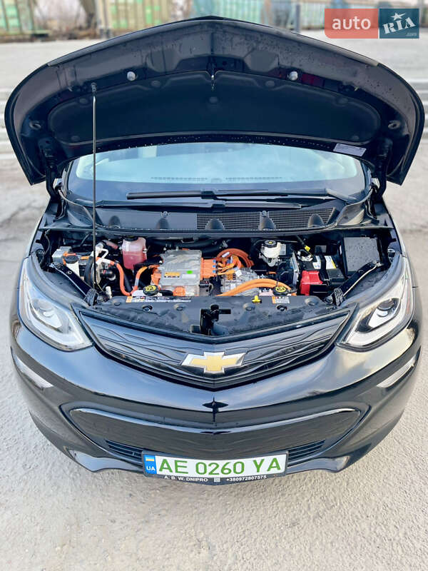 Хетчбек Chevrolet Bolt EV 2020 в Дніпрі фото 10 Хетчбек Chevrolet Bolt EV 2020 в Дніпрі