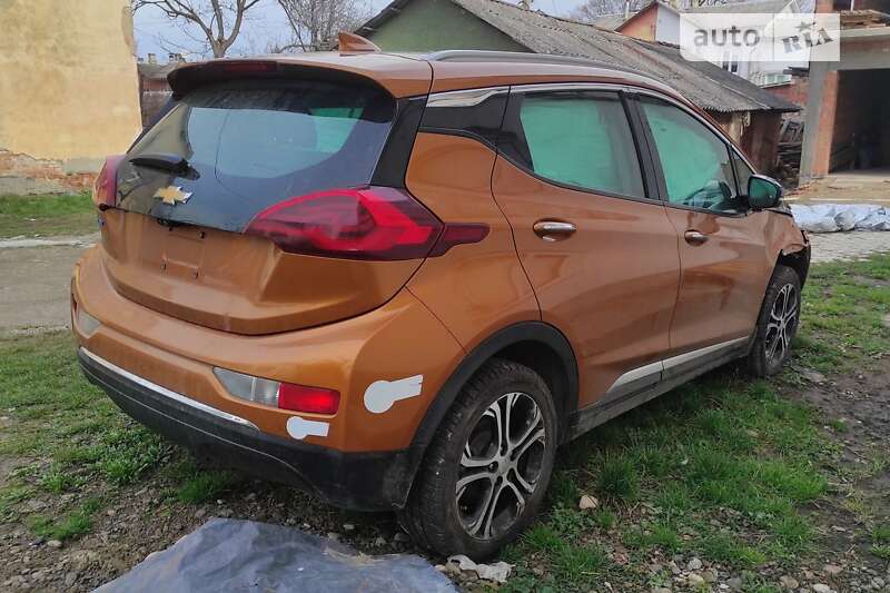 Хэтчбек Chevrolet Bolt EV 2016 в Черновцах