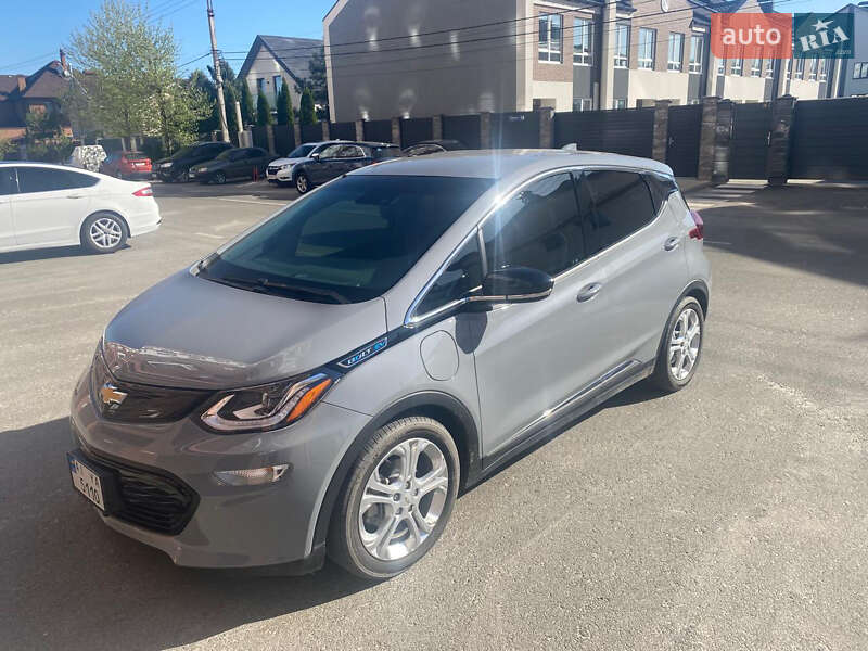 Хетчбек Chevrolet Bolt EV 2021 в Києві фото 2 Хетчбек Chevrolet Bolt EV 2021 в Києві