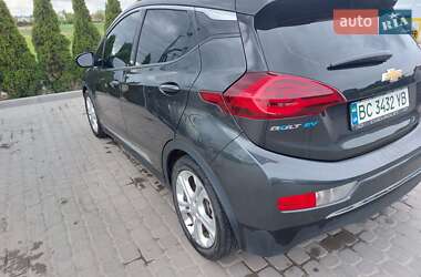 Хэтчбек Chevrolet Bolt EV 2019 в 
