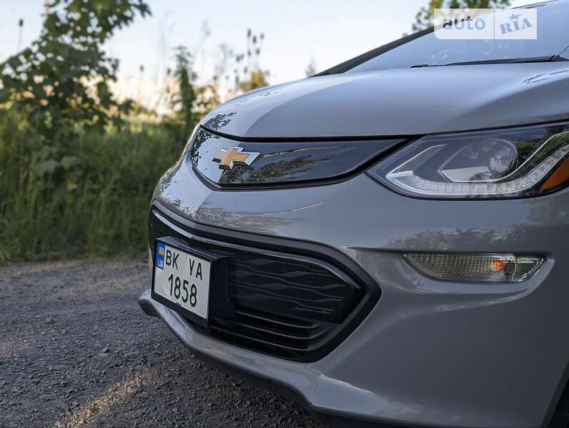 Хэтчбек Chevrolet Bolt EV 2019 в Ровно