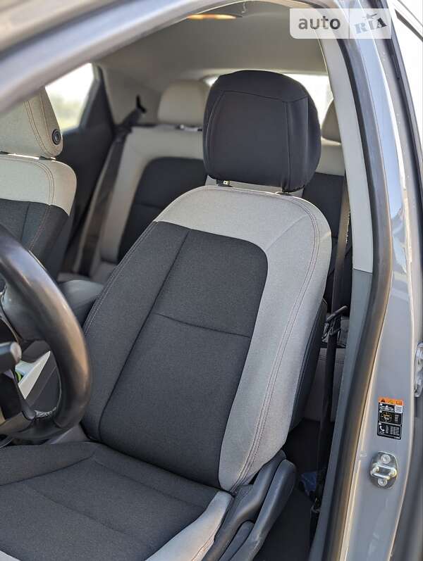 Хэтчбек Chevrolet Bolt EV 2019 в Ровно