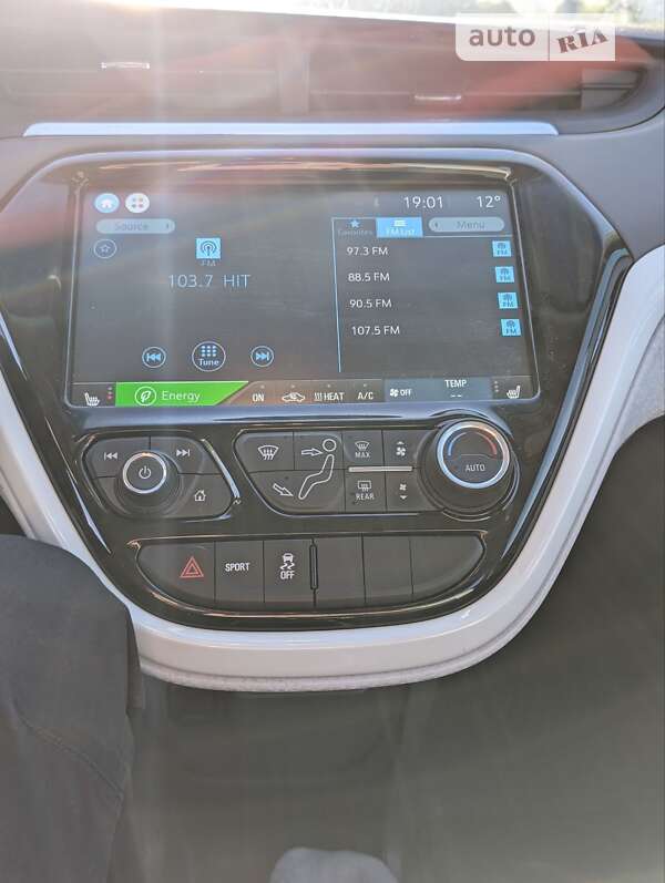 Хэтчбек Chevrolet Bolt EV 2019 в Ровно