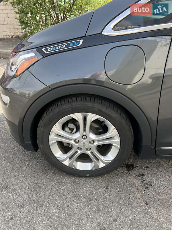 Хетчбек Chevrolet Bolt EV 2017 в Києві