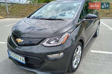 Хэтчбек Chevrolet Bolt EV 2017 в 