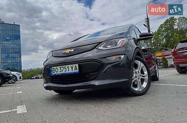 Хэтчбек Chevrolet Bolt EV 2017 в 