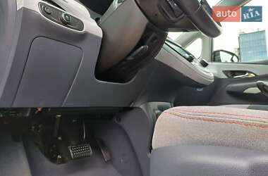 Хэтчбек Chevrolet Bolt EV 2017 в 