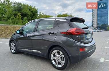 Хэтчбек Chevrolet Bolt EV 2017 в 