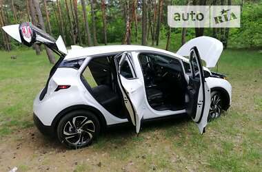 Хэтчбек Chevrolet Bolt EV 2022 в Киеве