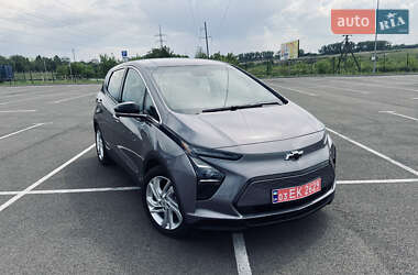 Хэтчбек Chevrolet Bolt EV 2022 в 