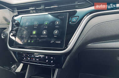 Хэтчбек Chevrolet Bolt EV 2022 в 