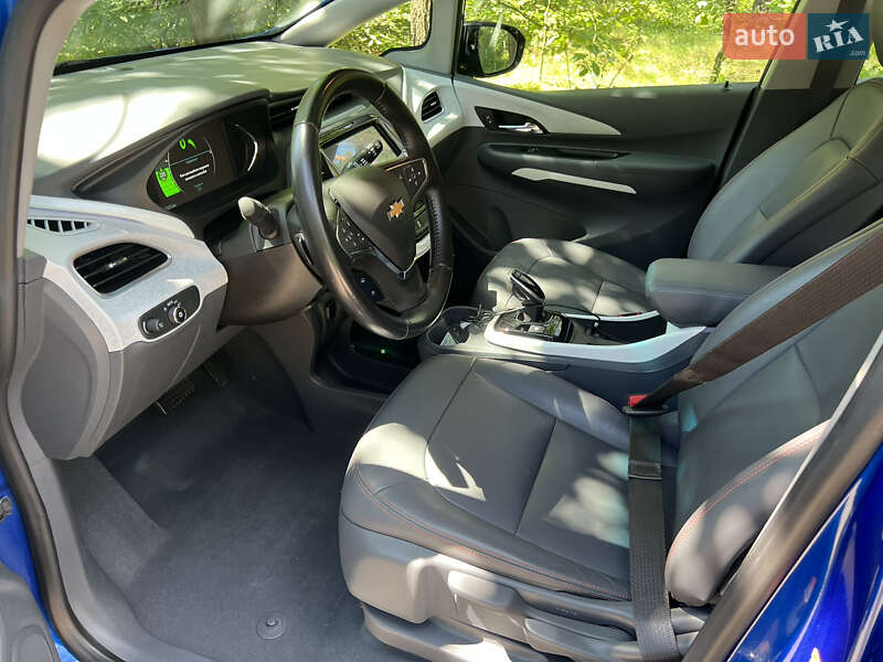 Хэтчбек Chevrolet Bolt EV 2020 в Броварах