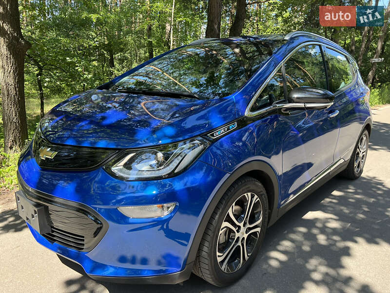 Хэтчбек Chevrolet Bolt EV 2020 в Броварах
