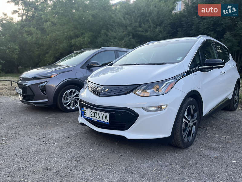 Хэтчбек Chevrolet Bolt EV 2021 в Павлограде