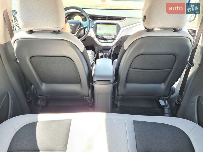 Хэтчбек Chevrolet Bolt EV 2017 в Черновцах