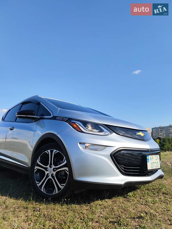 Хэтчбек Chevrolet Bolt EV 2017 в Запорожье