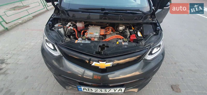 Хэтчбек Chevrolet Bolt EV 2017 в Виннице
