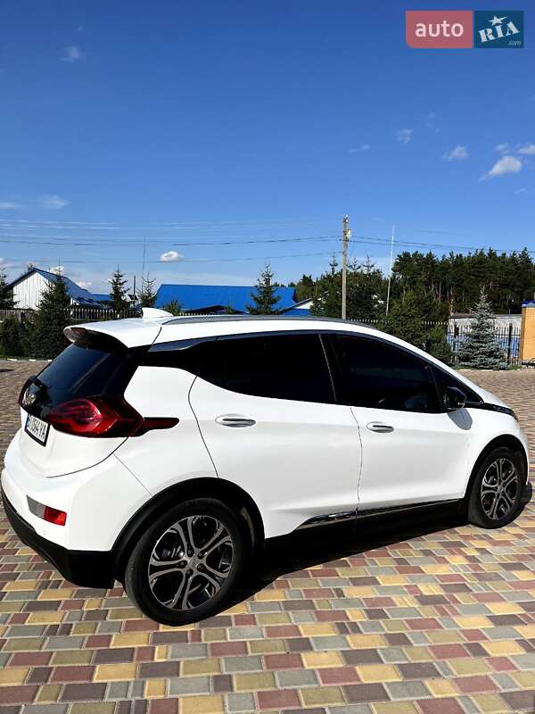 Хэтчбек Chevrolet Bolt EV 2020 в Полтаве