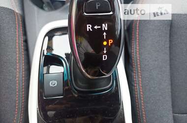 Хэтчбек Chevrolet Bolt EV 2019 в 