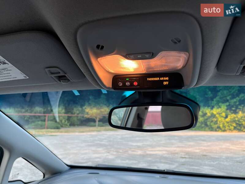 Хэтчбек Chevrolet Bolt EV 2020 в Днепре фото 28 Хэтчбек Chevrolet Bolt EV 2020 в Днепре